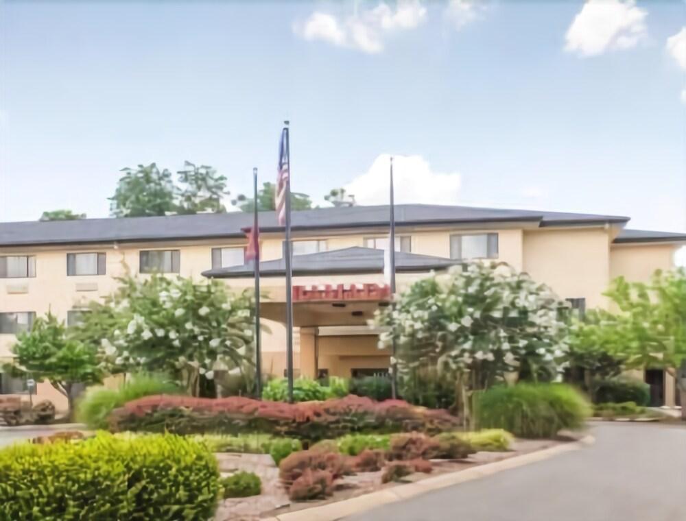 Clarion Pointe Franklin - Nashville Area Exterior photo